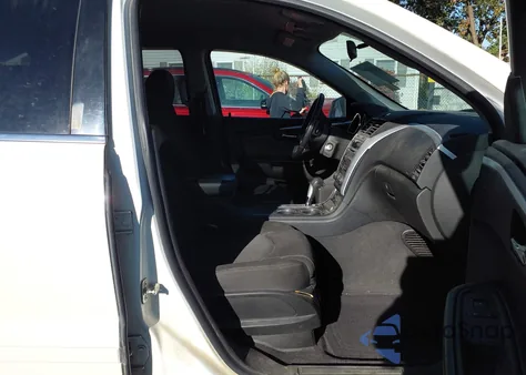 2012 Chevrolet Traverse 1Lt z USA, uszkodzony, nr VIN 1GNKVGED1CJ172316